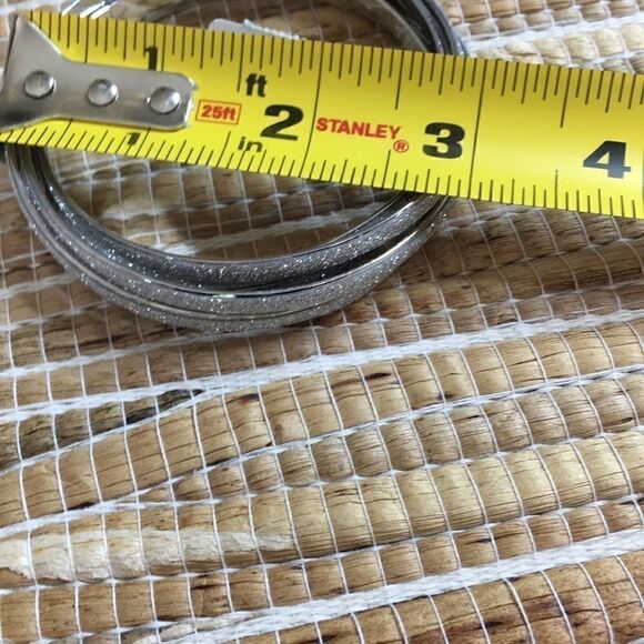 NWT  NY&C set of 5 silver sparkle bangles - Picture 3 of 3